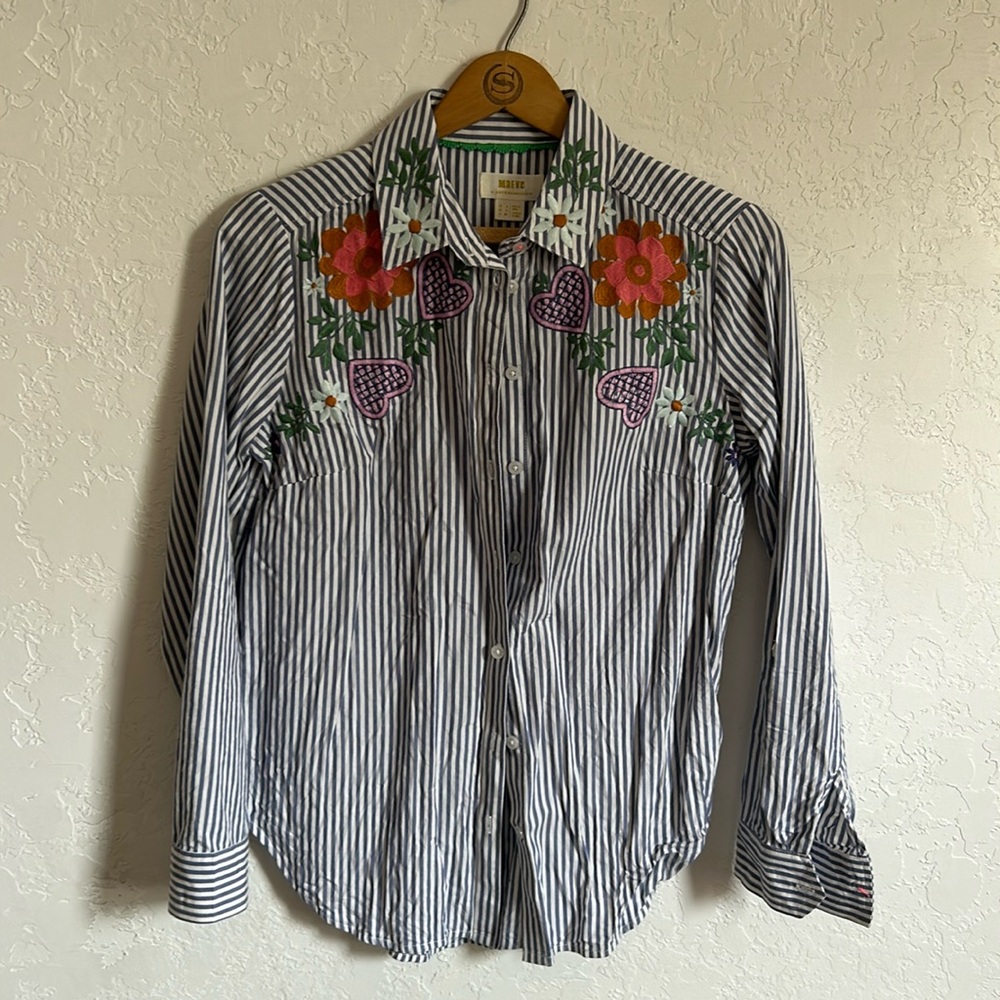 Maeve by Anthropologie Embroidered Button Up